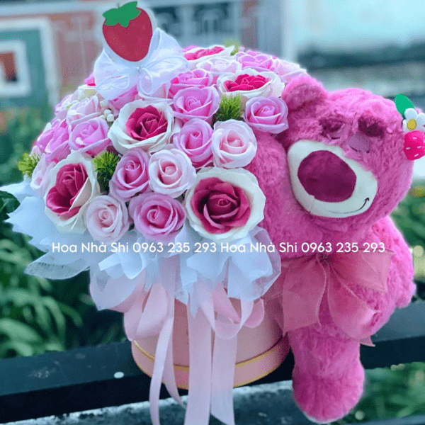 Hộp Hoa Sáp Thơm Mix Gấu Dâu To - Tone Hồng - 85