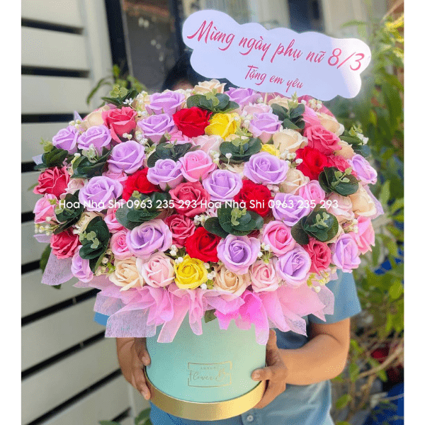 Hộp Hoa Sáp Thơm Nhiều Màu - 94