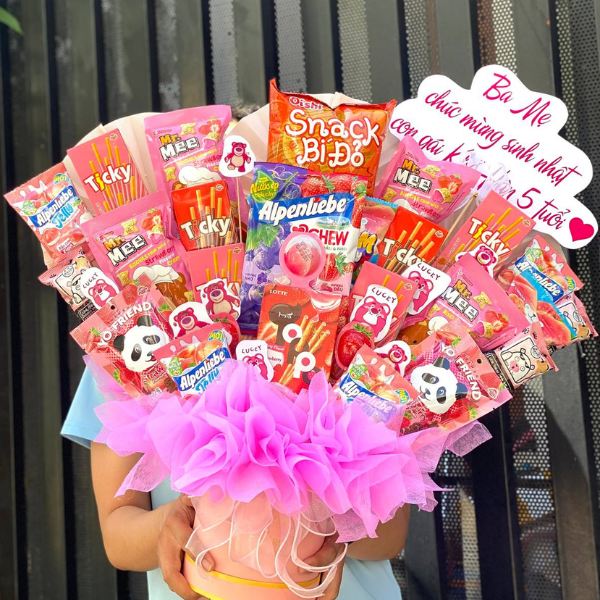 Hộp Hoa Bánh Kẹo Sinh Nhật - Tone Hồng - 163