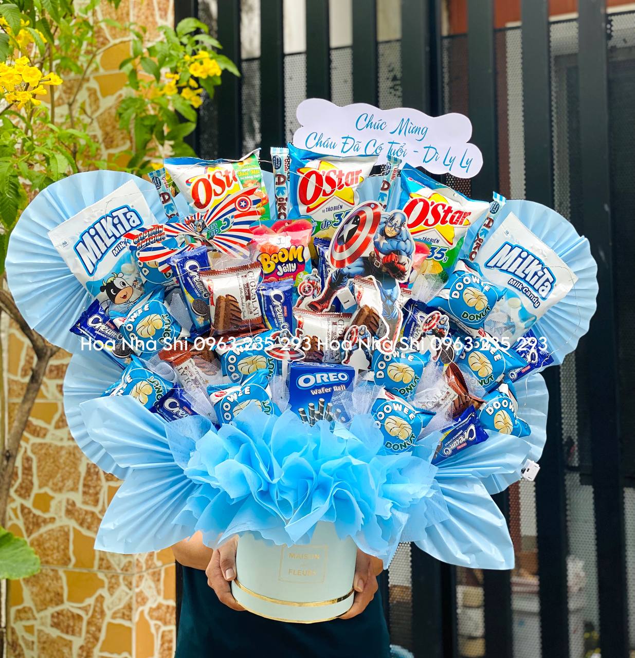 Bó Hoa Bánh Kẹo Sinh Nhật - Tone Xanh Dương - 187 image 1