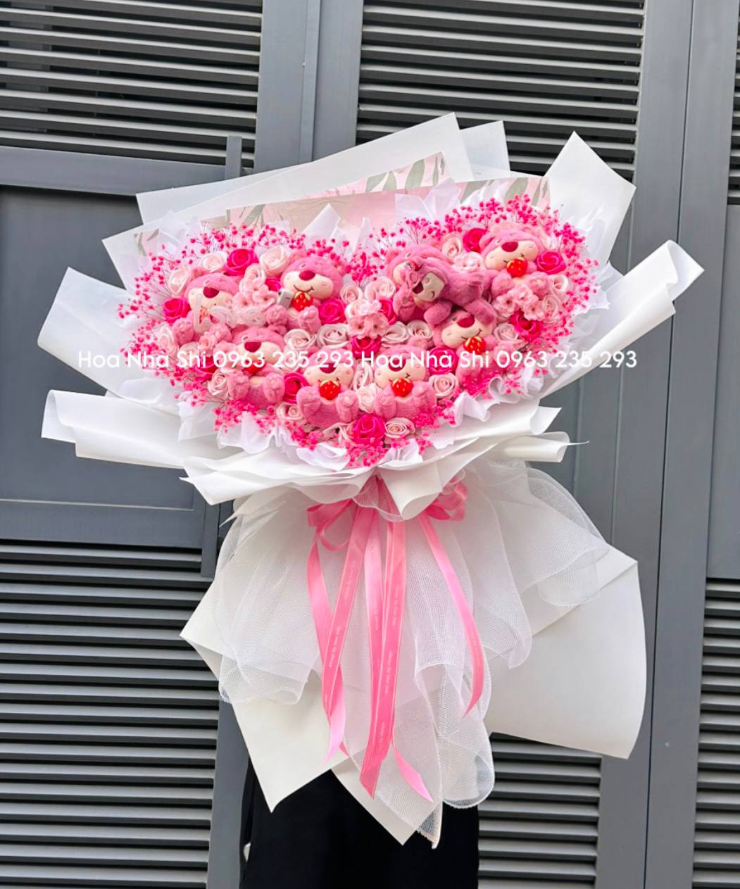 Bó Hoa Gấu Dâu Trái Tim - 202