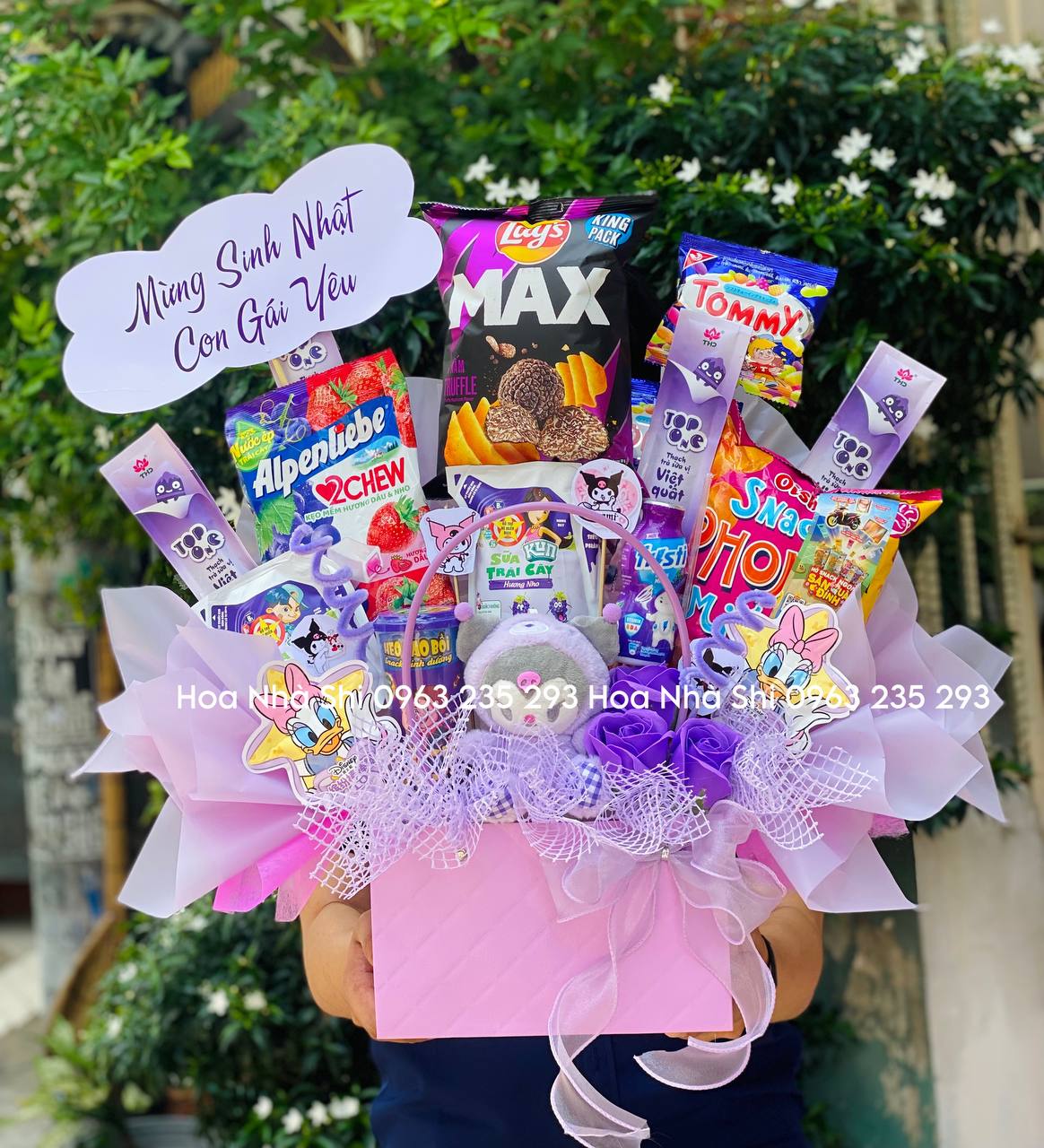 Bó Hoa Bánh Kẹo Sinh Nhật Màu Tím - 223 image 1