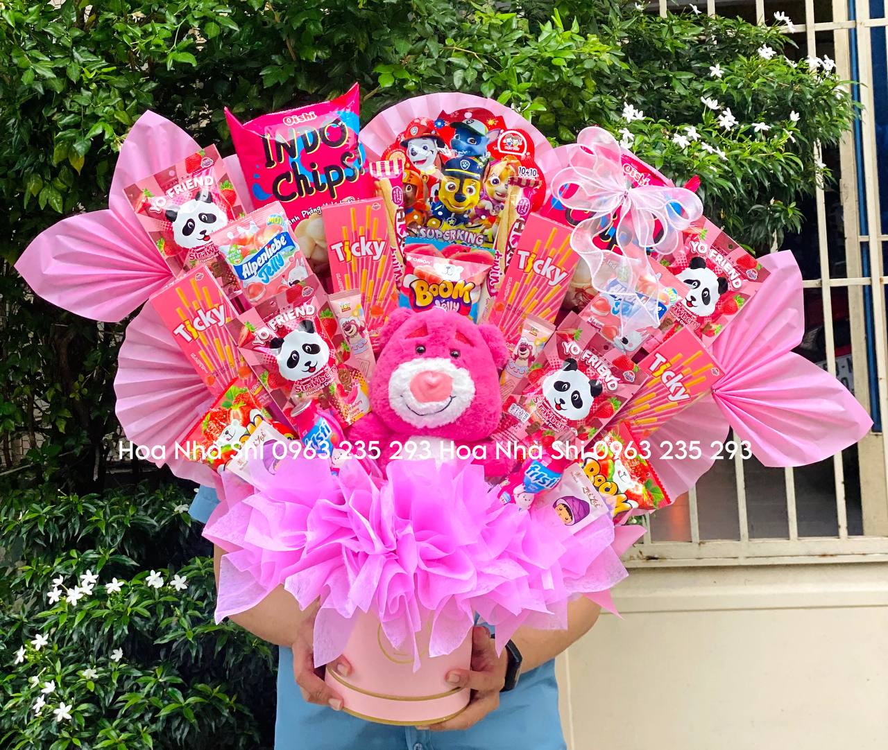 Hộp Hoa Bánh Kẹo Mix Gấu Bông - 259