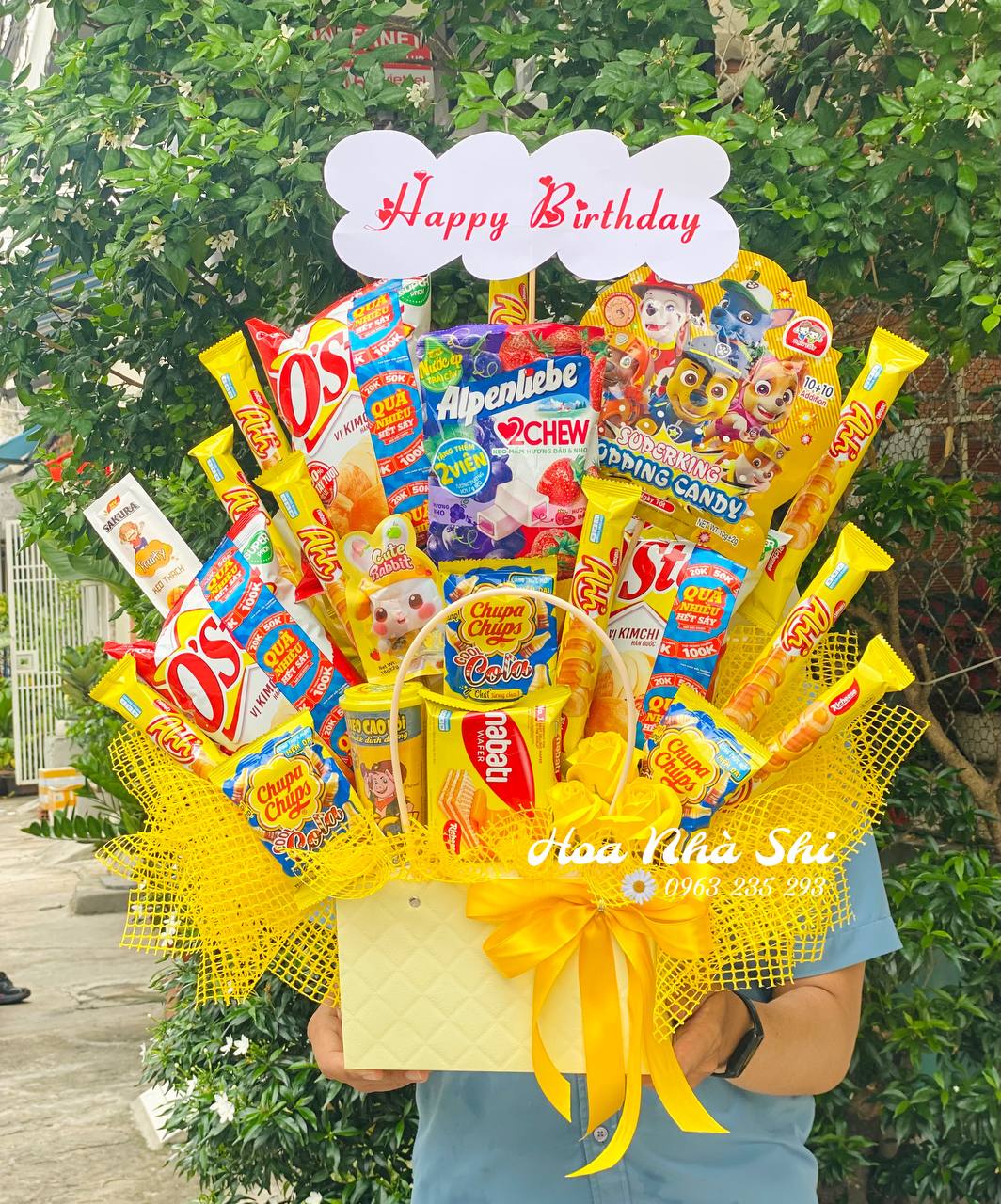 Hoa Bánh Kẹo Sinh Nhật - Vàng - 392